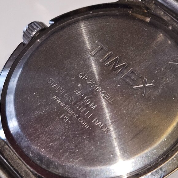 Timex Men’s Watch – Working Great + 2 Bracelets (Original & Replacement) - Picture 13 of 16